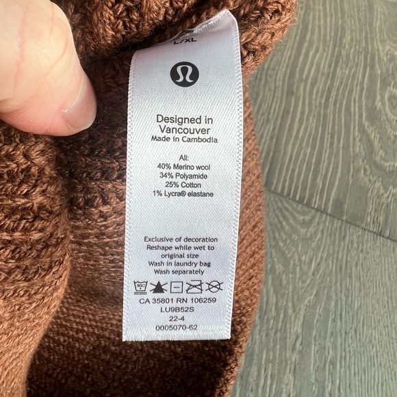 Lululemon Close-Fit Wool-Blend Ribbed Knit Beanie in HOWN Brown Size L/XL main image 7